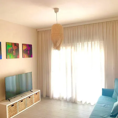شقة Larisa نيكيتي